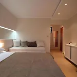 Domador Rooms & Apartments